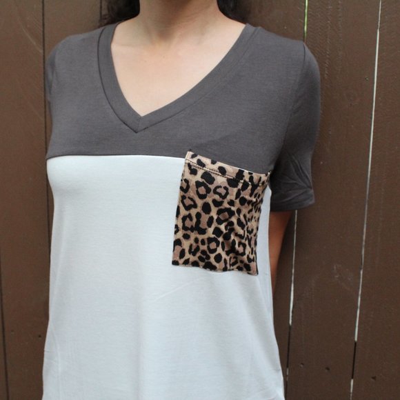 Leopard Pocket Colorblock V-Neck Tshirt - Picture 1 of 9